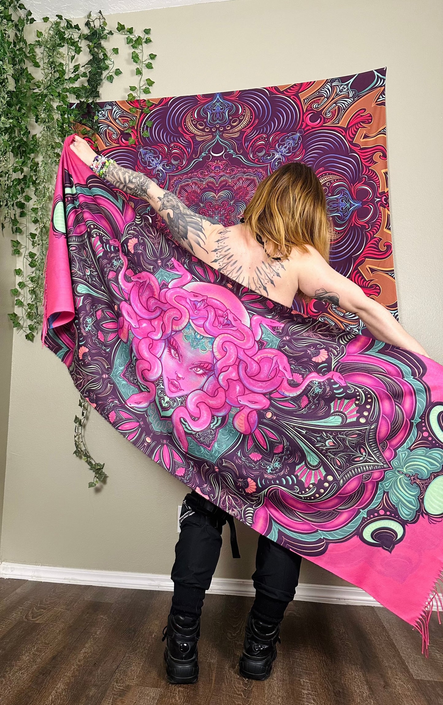 Medusa Pashmina